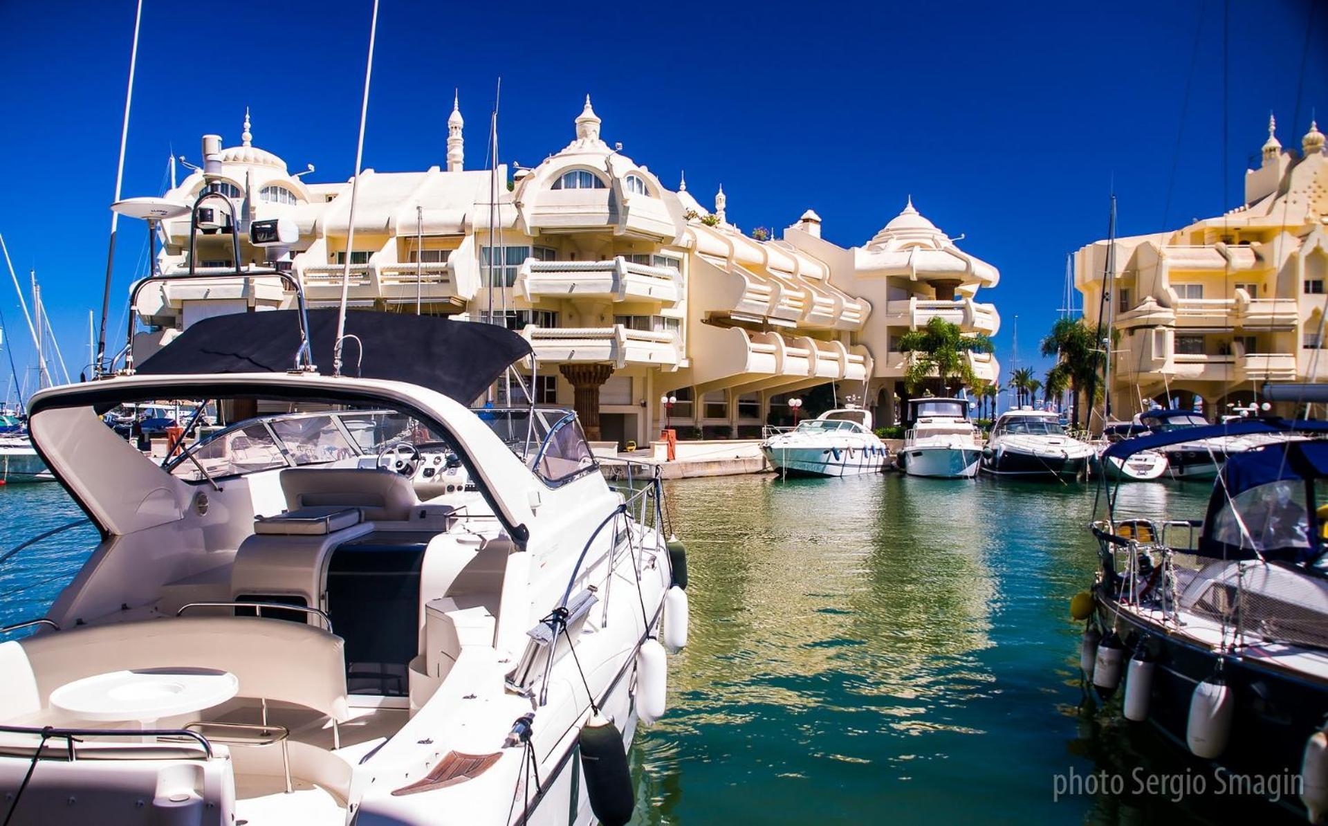 Apartamentos Los Cisnes - 2º Linea De Playa - Perfecta Ubicacion Benalmádena Zewnętrze zdjęcie