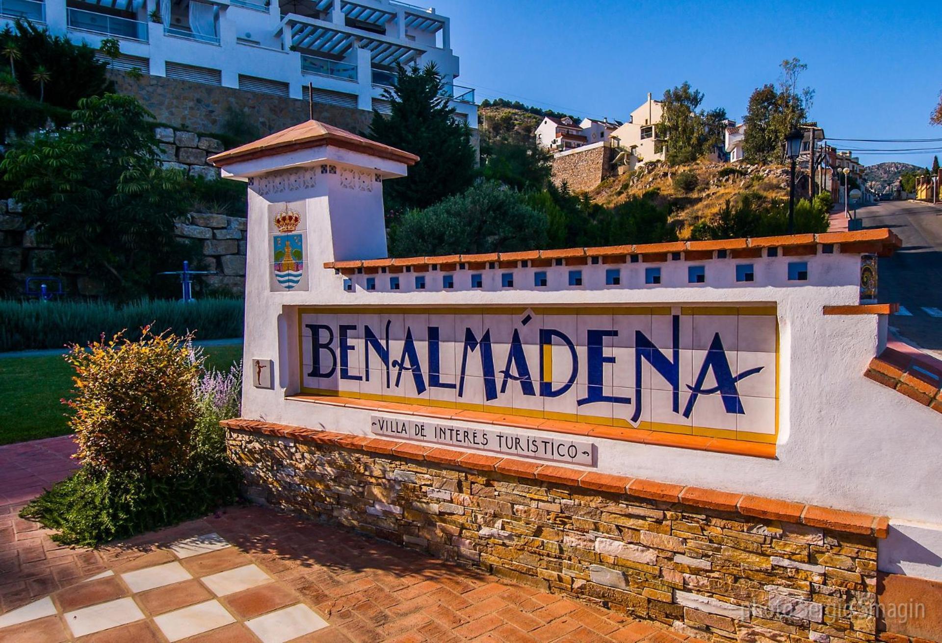 Apartamentos Los Cisnes - 2º Linea De Playa - Perfecta Ubicacion Benalmádena Zewnętrze zdjęcie